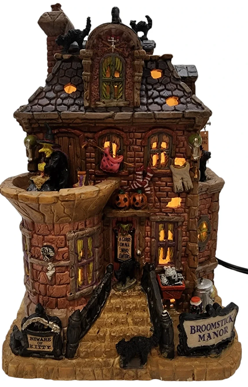 Lemax Spooky Town - Broomstick Manor #15197 (Retired) 2011